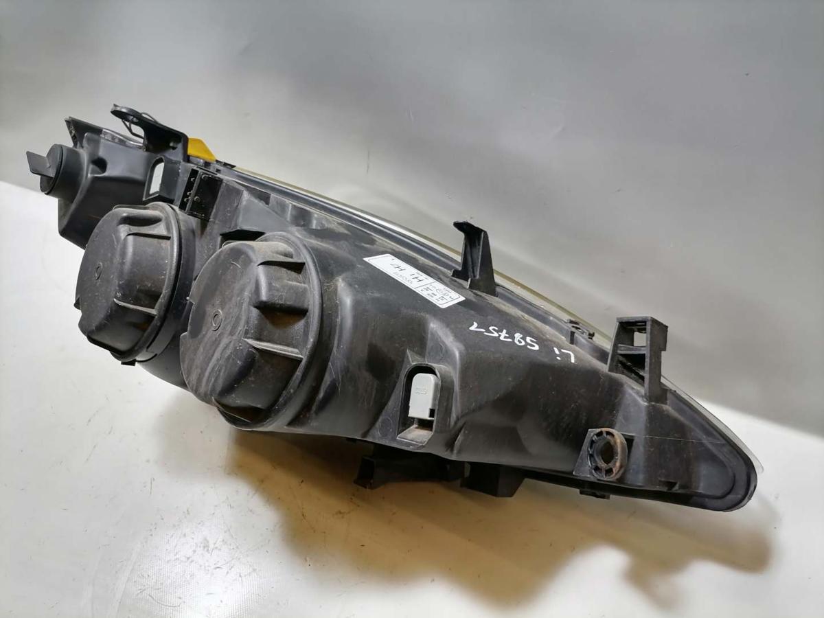 Peugeot 307 Scheinwerfer vorn links Halogen Zubehör TYC Bj.2002